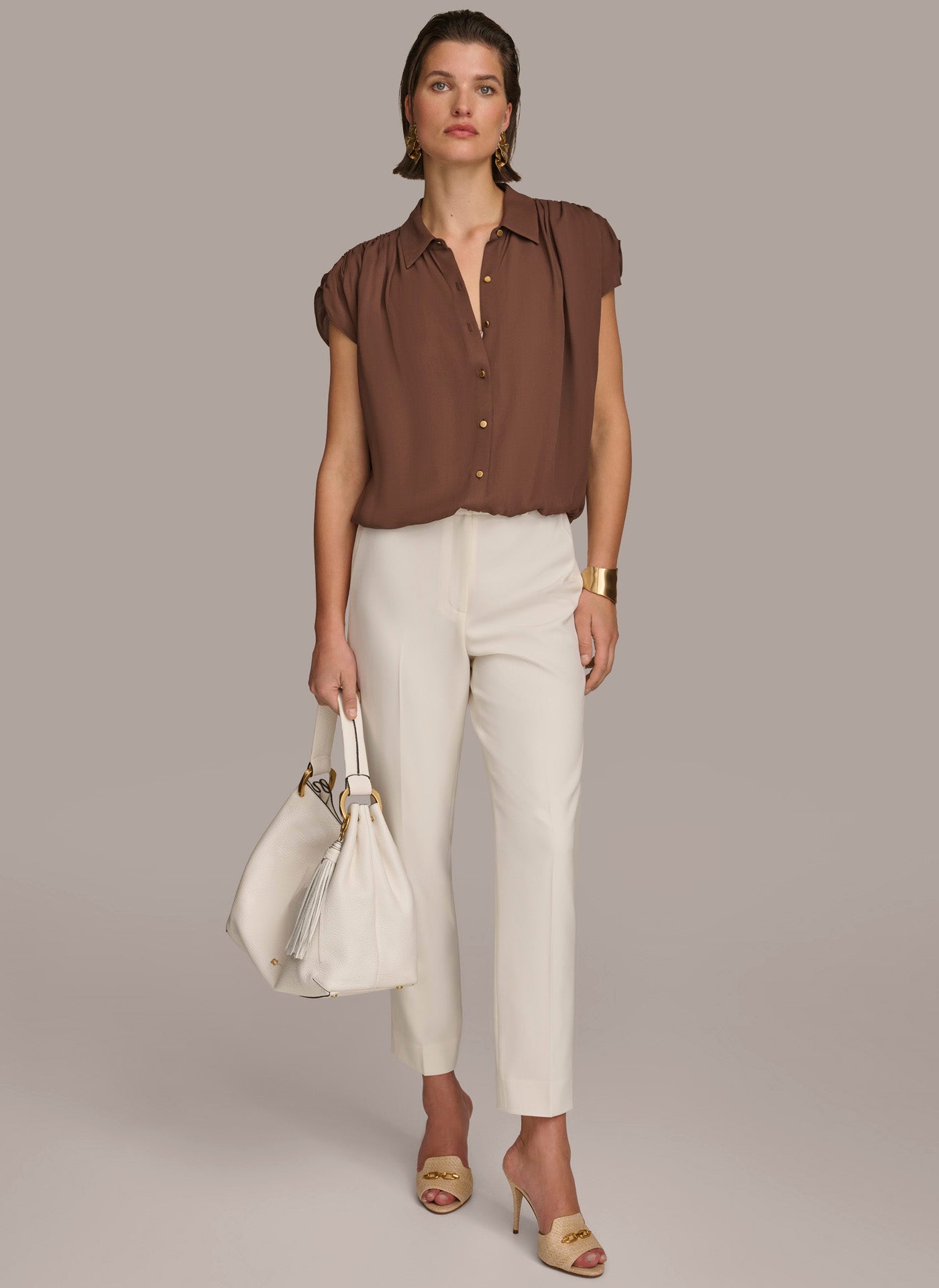 (image for) COMFORTABLE ELASTIC HEM BLOUSE